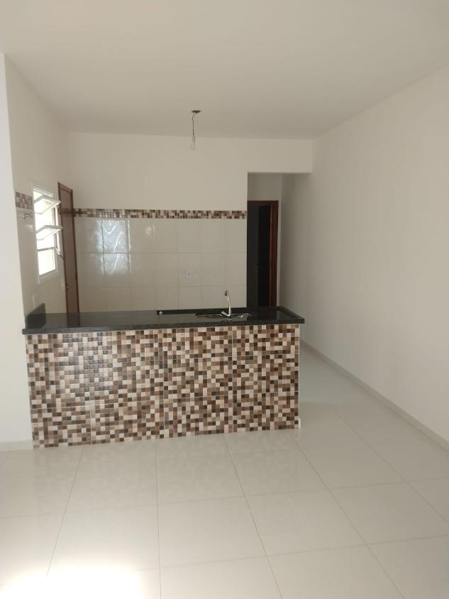 Casa à venda com 2 quartos, 68m² - Foto 8