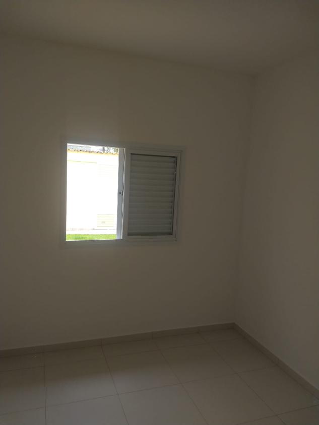 Casa à venda com 2 quartos, 68m² - Foto 10