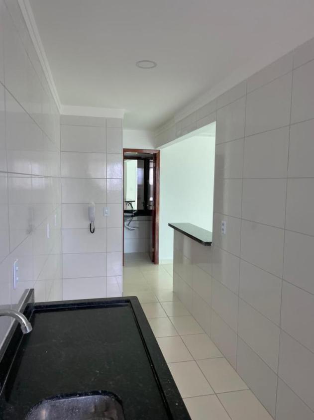 Apartamento à venda com 2 quartos, 79m² - Foto 7