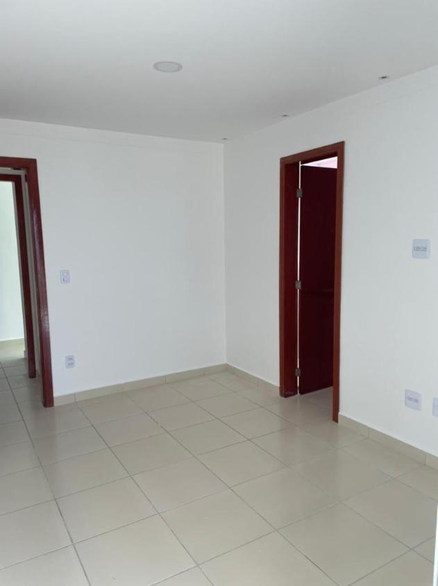 Apartamento à venda com 2 quartos, 79m² - Foto 8