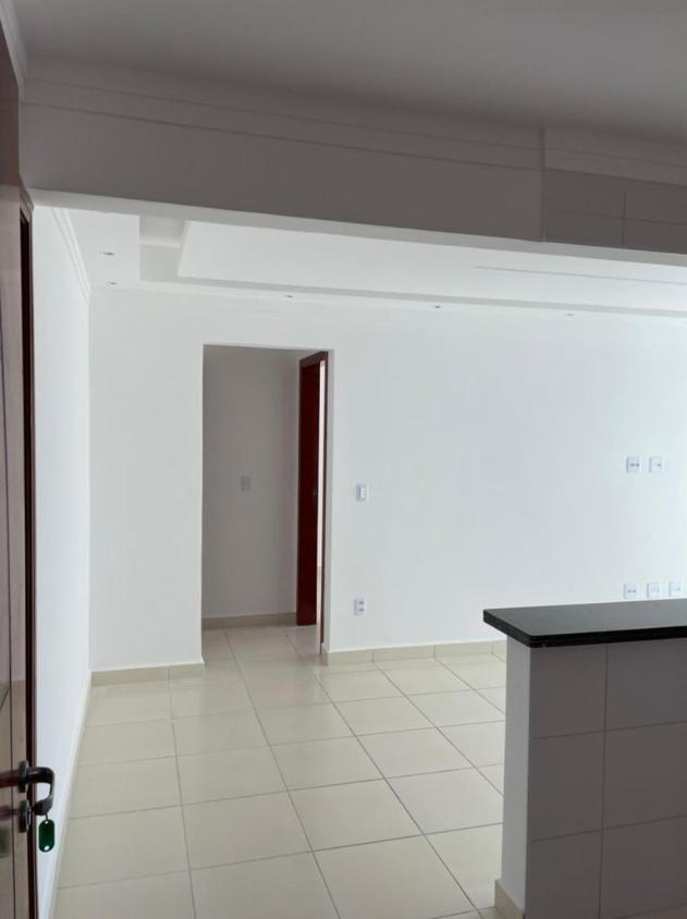 Apartamento à venda com 2 quartos, 79m² - Foto 11