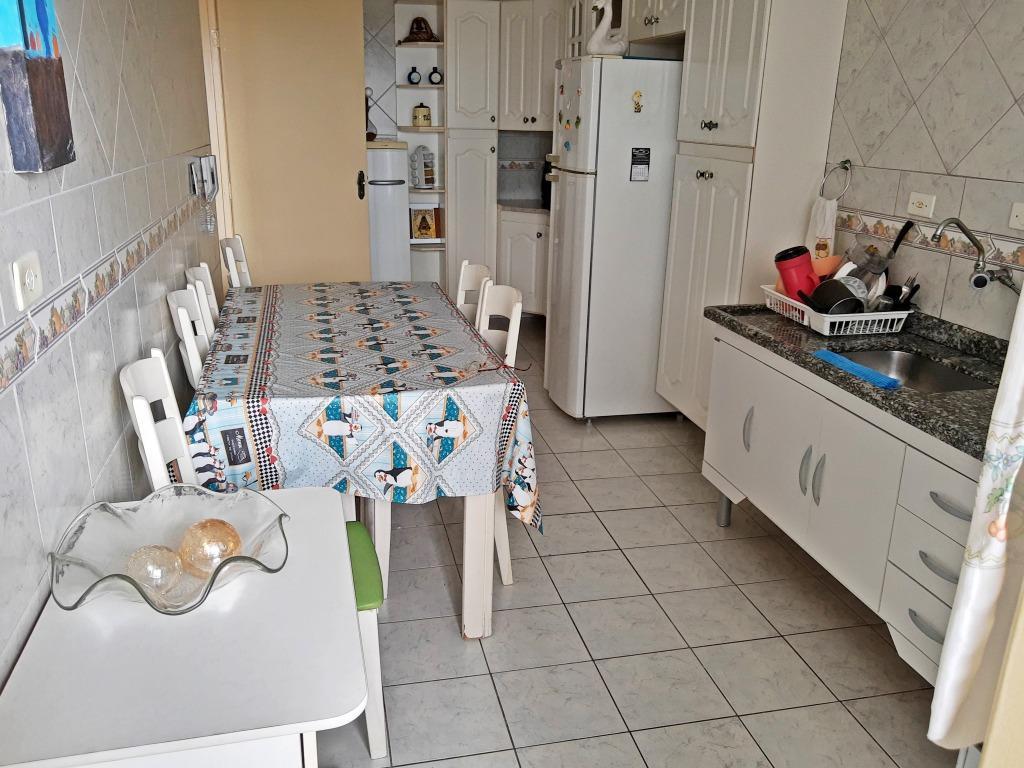 Apartamento à venda com 3 quartos, 95m² - Foto 7