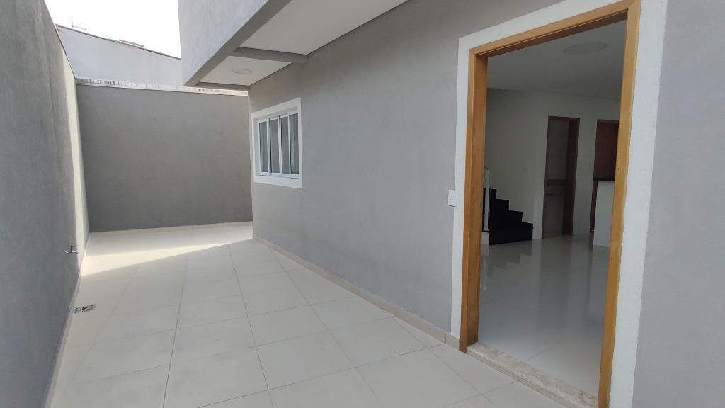 Casa à venda com 3 quartos, 100m² - Foto 5