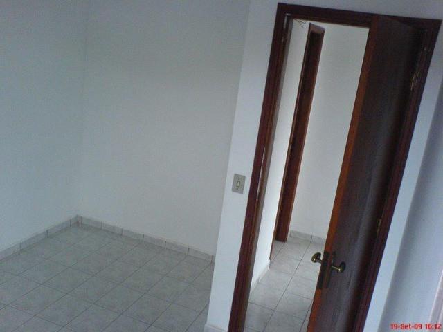 Apartamento à venda com 2 quartos, 53m² - Foto 3