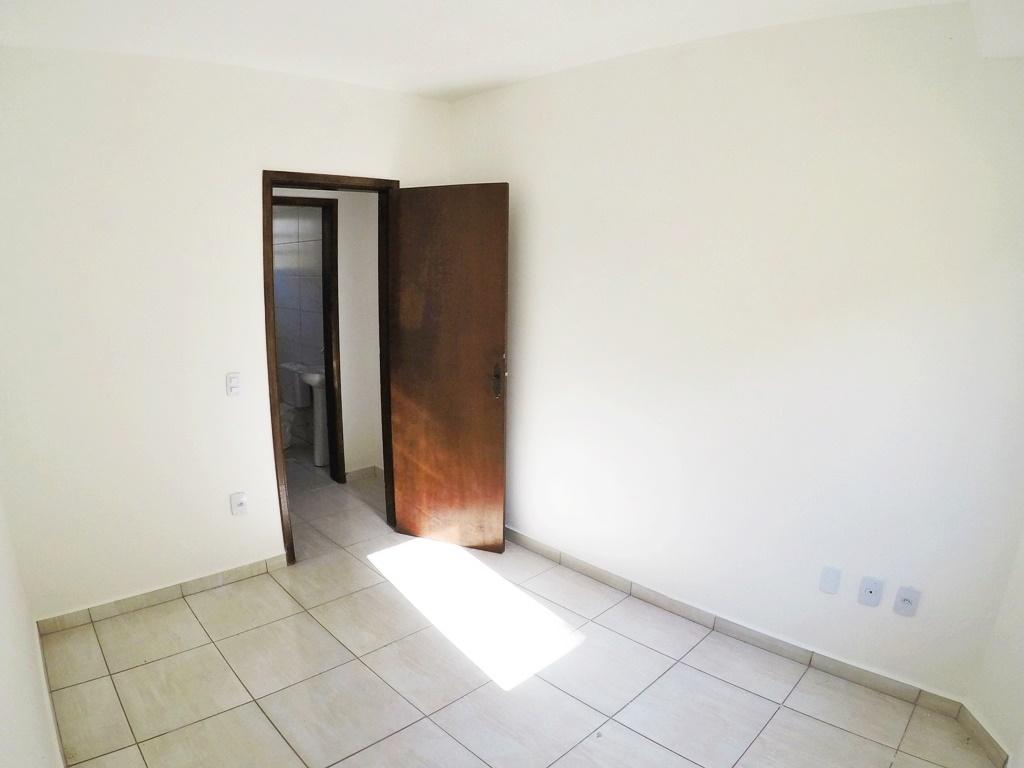 Casa de Condomínio à venda com 1 quarto, 38m² - Foto 20