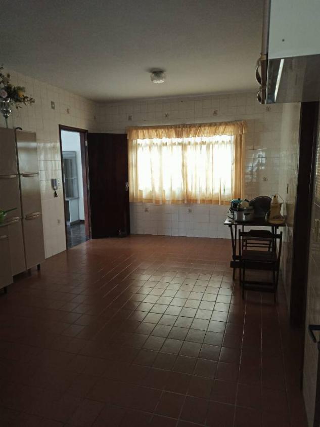 Casa à venda com 3 quartos, 175m² - Foto 5