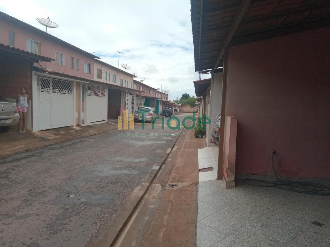 Casa para alugar com 2 quartos, 70m² - Foto 21