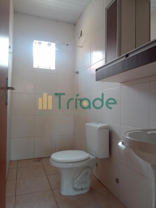 Casa para alugar com 2 quartos, 70m² - Foto 17