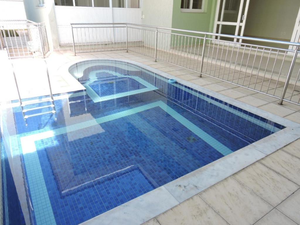 Casa de Condomínio à venda com 4 quartos, 400m² - Foto 15