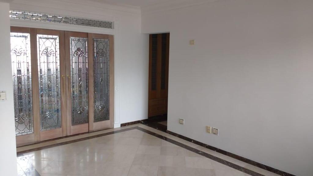 Apartamento à venda com 4 quartos, 282m² - Foto 2