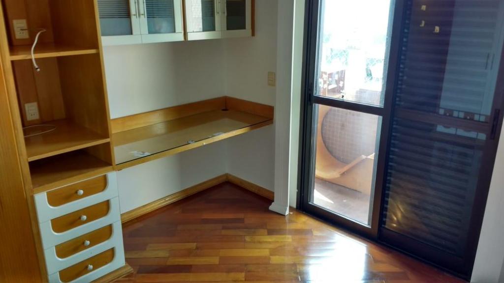 Apartamento à venda com 4 quartos, 282m² - Foto 23