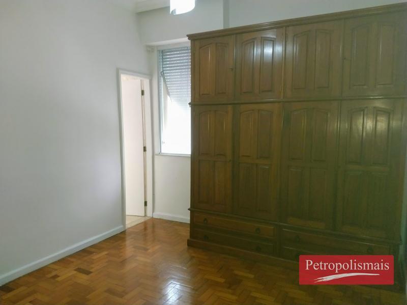 Apartamento à venda com 2 quartos, 60m² - Foto 5