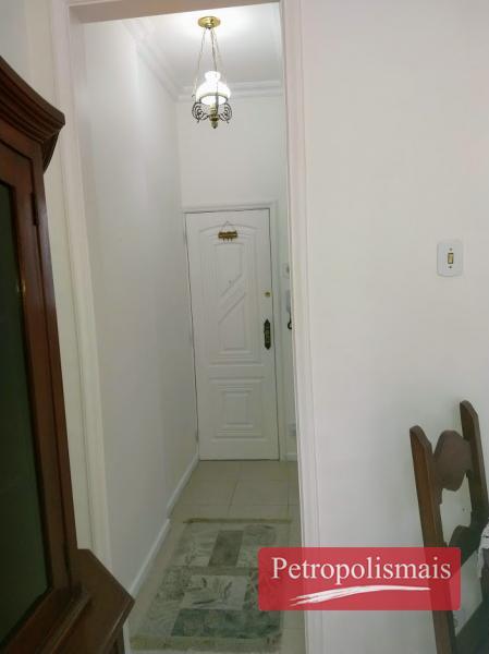 Apartamento à venda com 2 quartos, 60m² - Foto 8