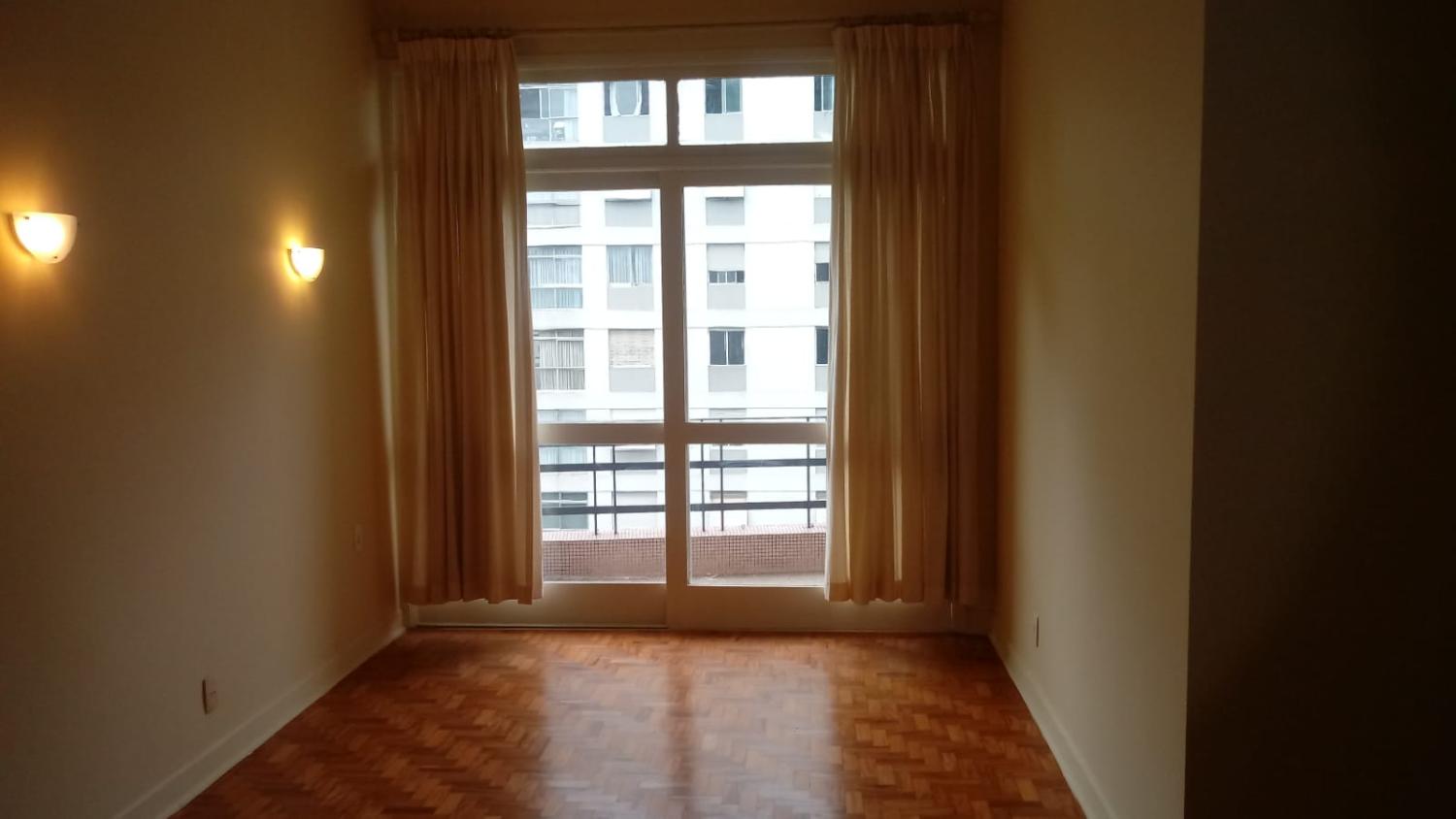 Apartamento para alugar com 2 quartos, 100m² - Foto 1