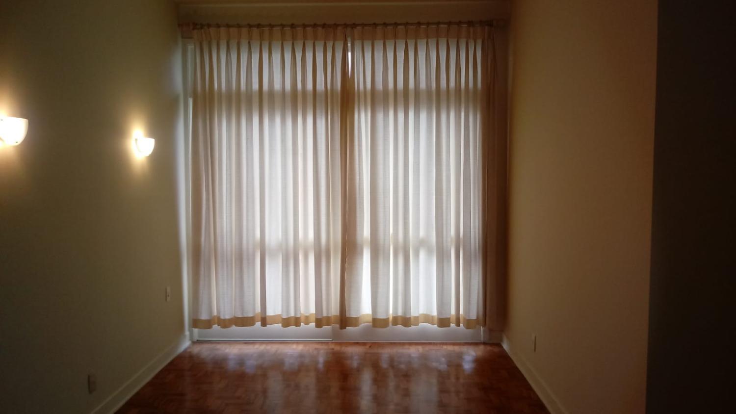 Apartamento para alugar com 2 quartos, 100m² - Foto 2