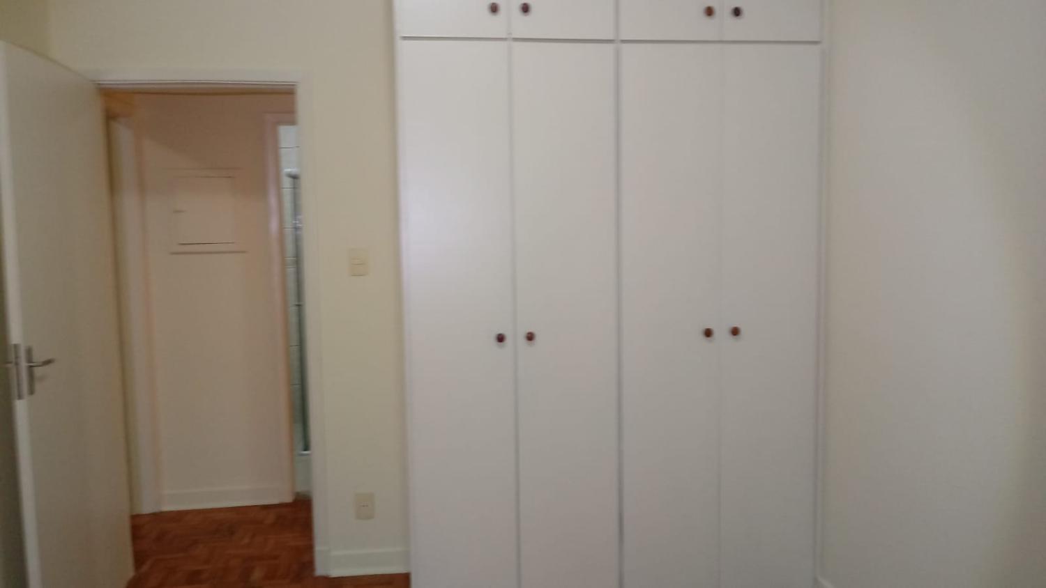 Apartamento para alugar com 2 quartos, 100m² - Foto 12