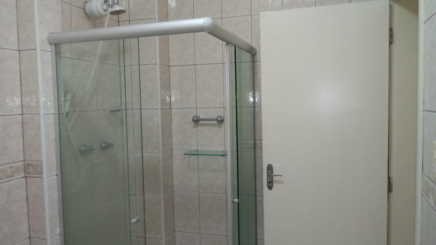 Apartamento para alugar com 2 quartos, 100m² - Foto 18