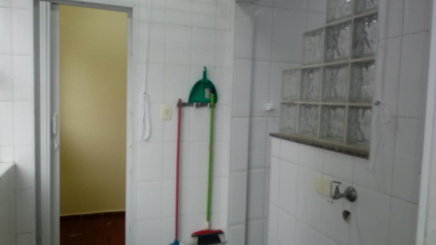 Apartamento para alugar com 2 quartos, 100m² - Foto 24