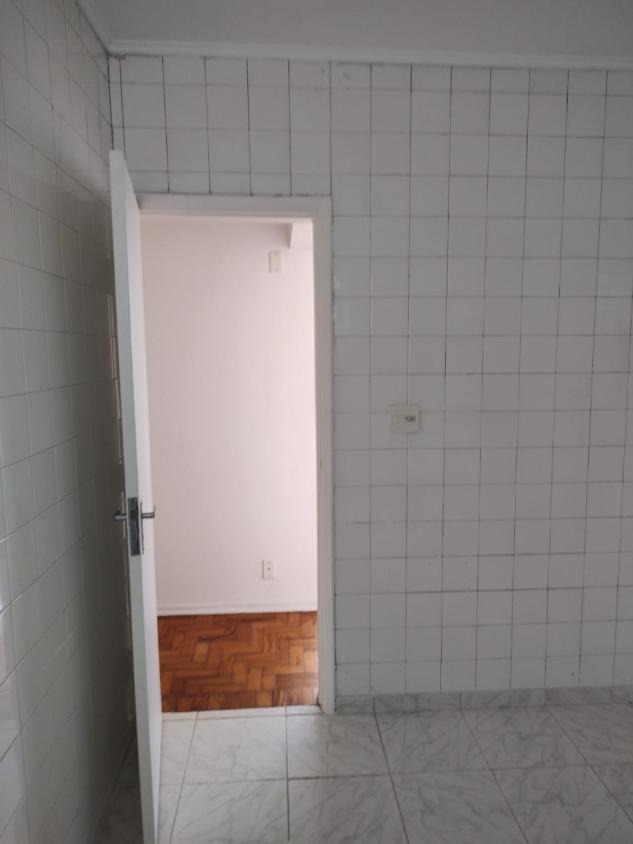 Apartamento para alugar com 3 quartos, 83m² - Foto 14