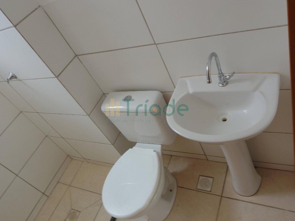 Apartamento para alugar com 2 quartos, 48m² - Foto 13