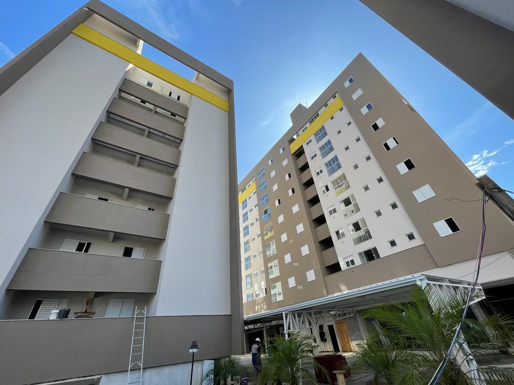 Apartamento à venda com 2 quartos, 61m² - Foto 13