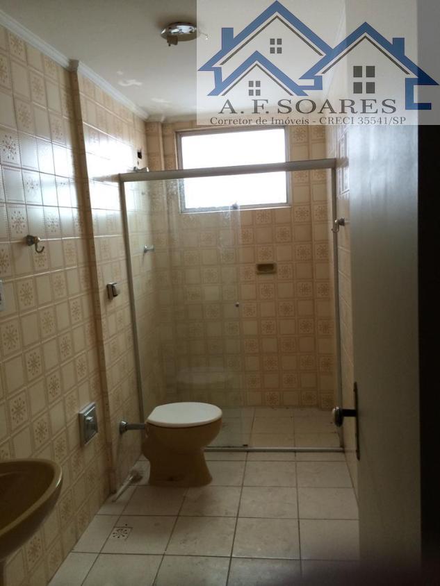 Apartamento para alugar com 3 quartos, 125m² - Foto 6