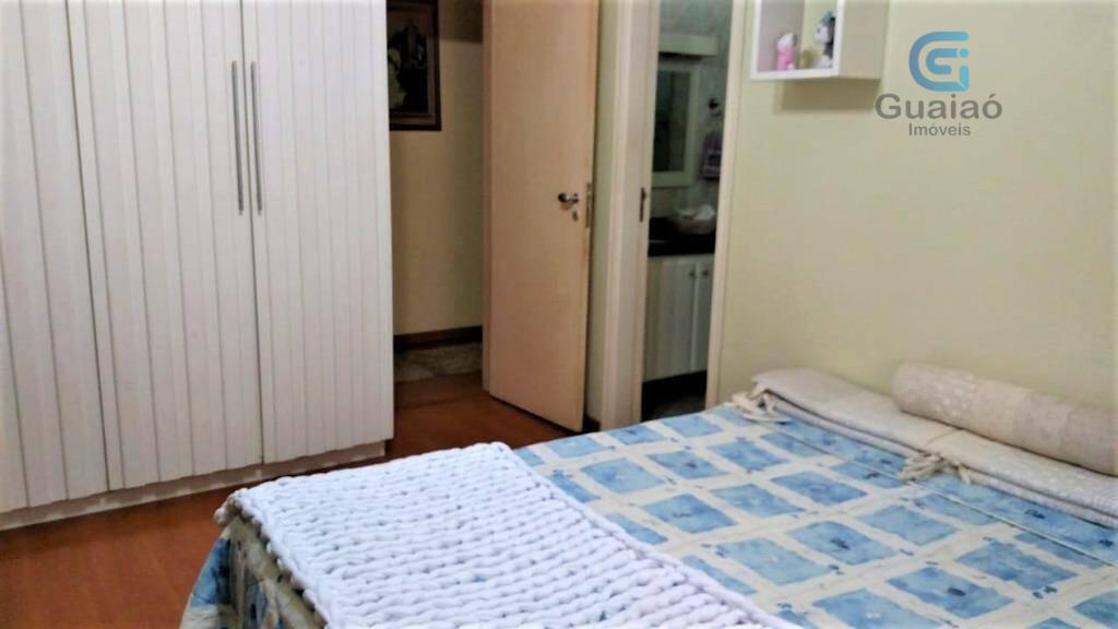 Apartamento à venda com 3 quartos, 158m² - Foto 13