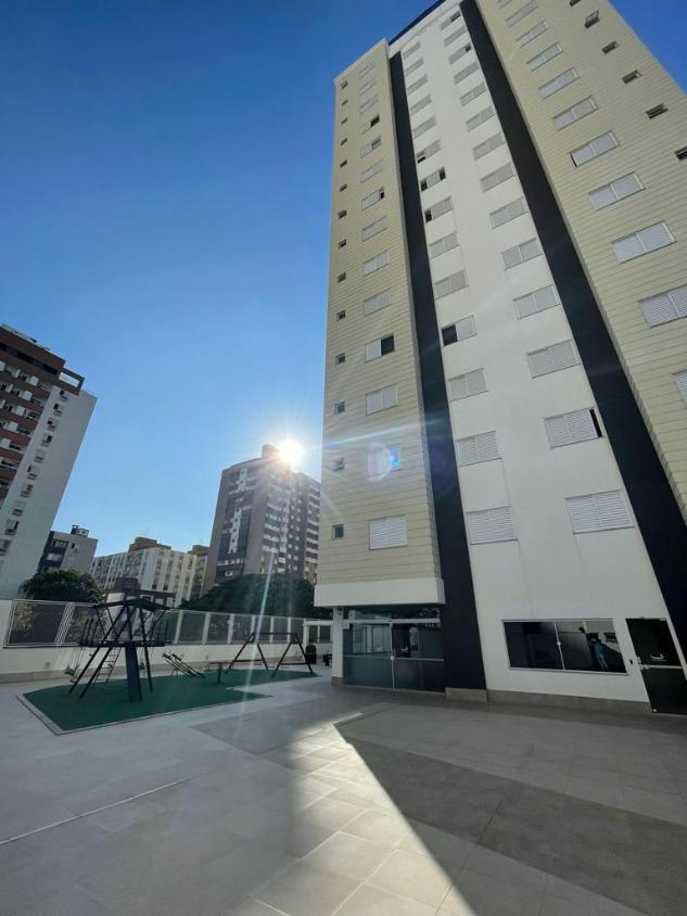 Apartamento à venda com 3 quartos, 93m² - Foto 3