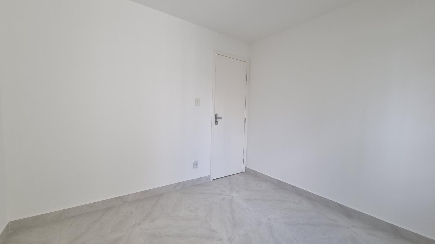 Apartamento para alugar com 3 quartos, 108m² - Foto 4