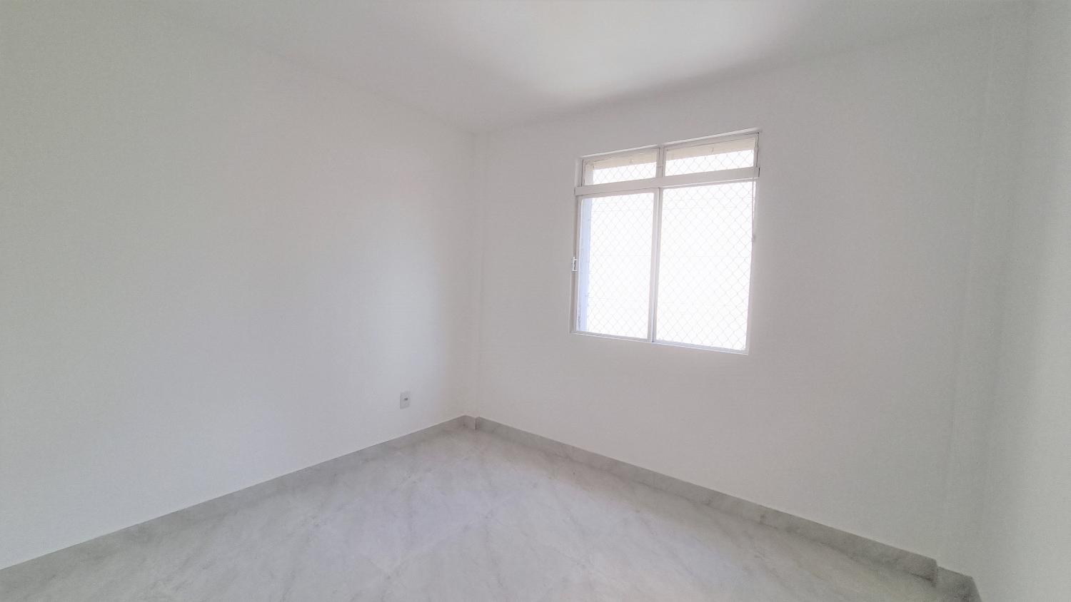 Apartamento para alugar com 3 quartos, 108m² - Foto 5