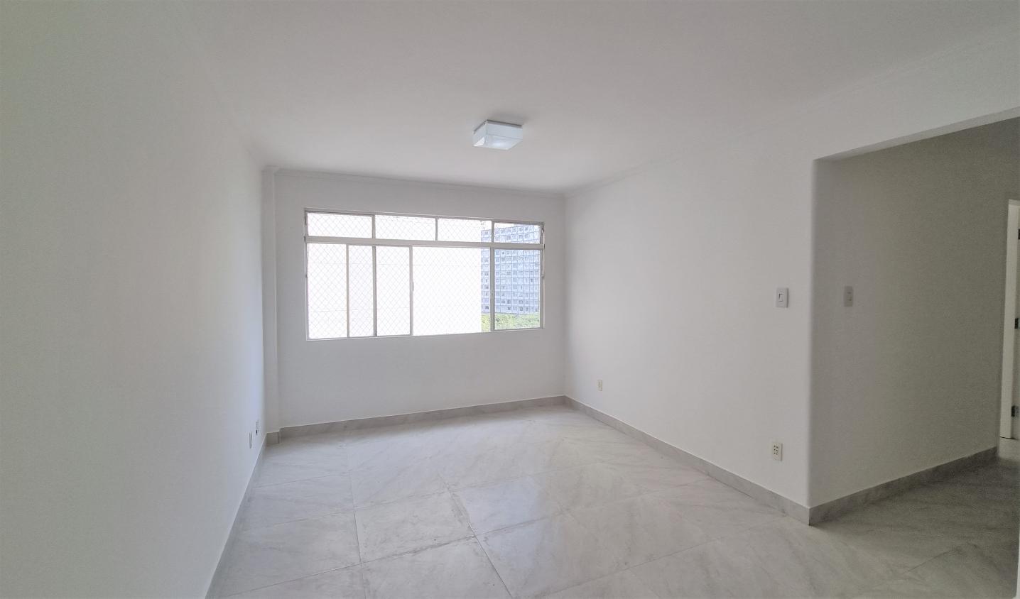 Apartamento para alugar com 3 quartos, 108m² - Foto 2