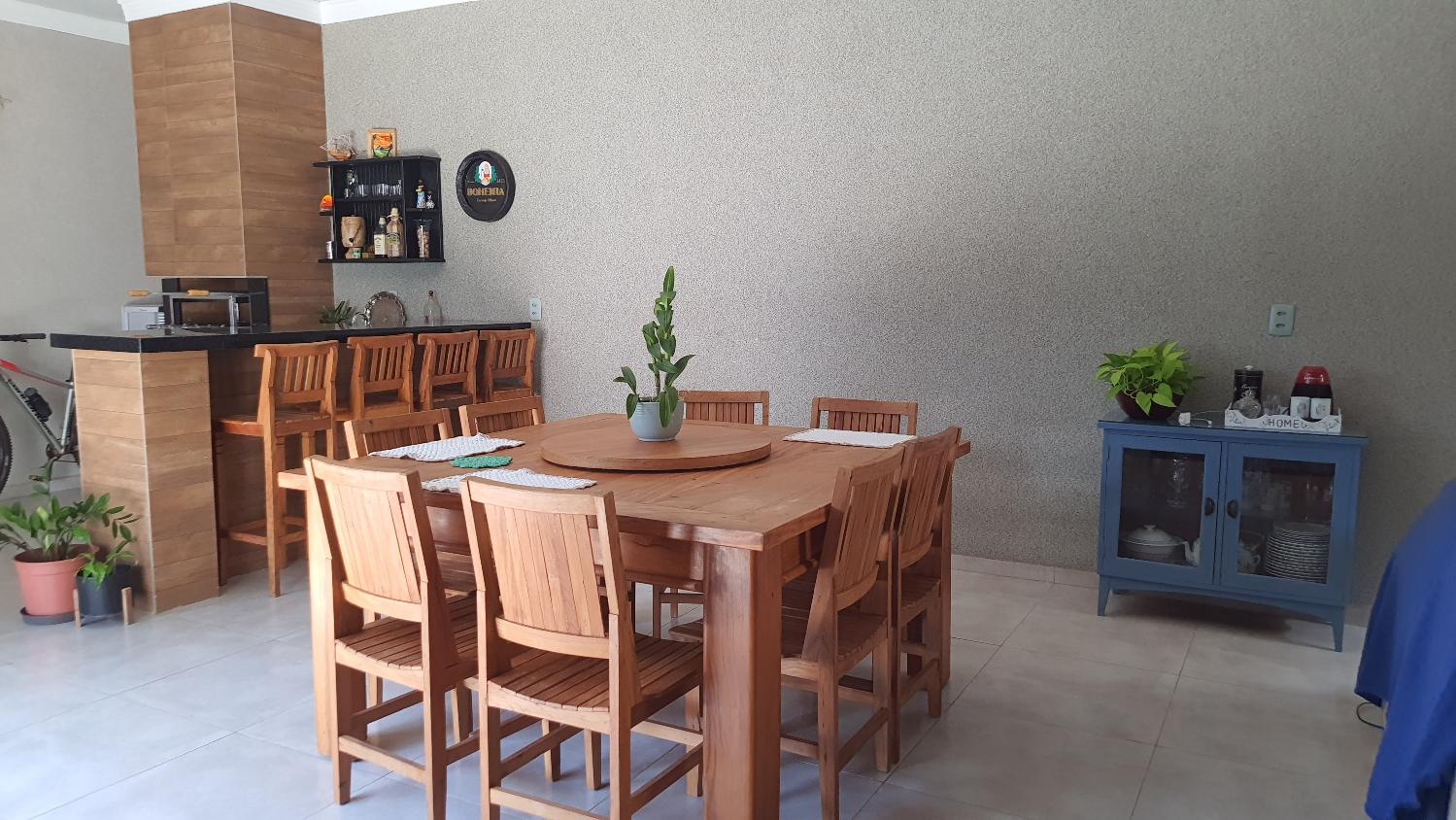 Casa, 3 quartos, 186 m² - Foto 1