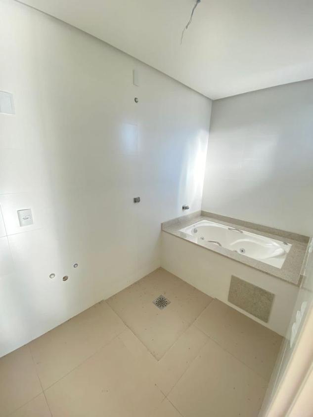 Apartamento à venda com 4 quartos, 251m² - Foto 19