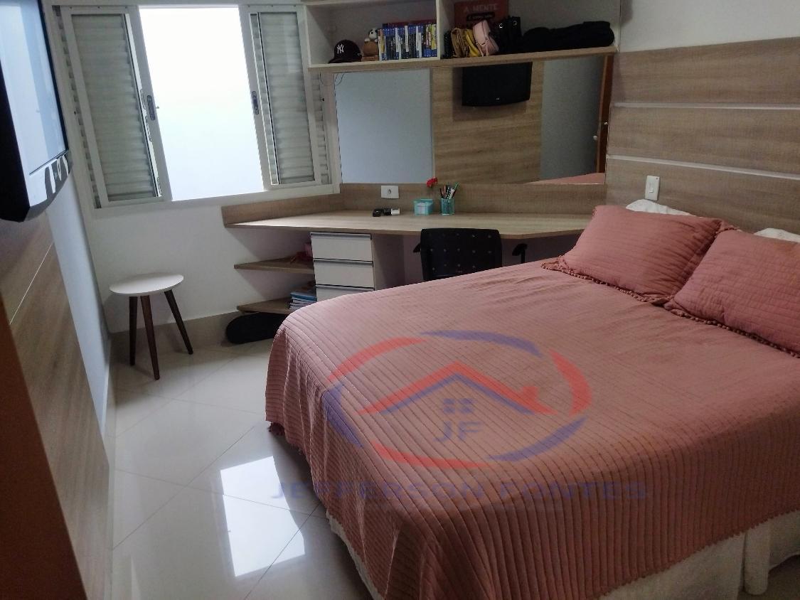 Casa à venda com 3 quartos, 330m² - Foto 18