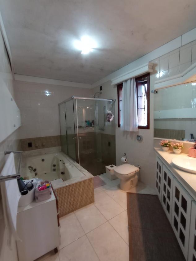 Casa à venda com 4 quartos, 278m² - Foto 8