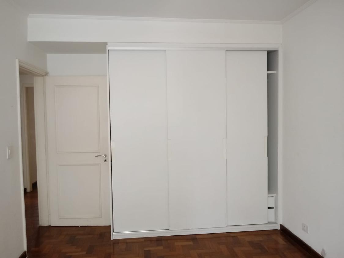 Apartamento para alugar com 3 quartos, 130m² - Foto 15