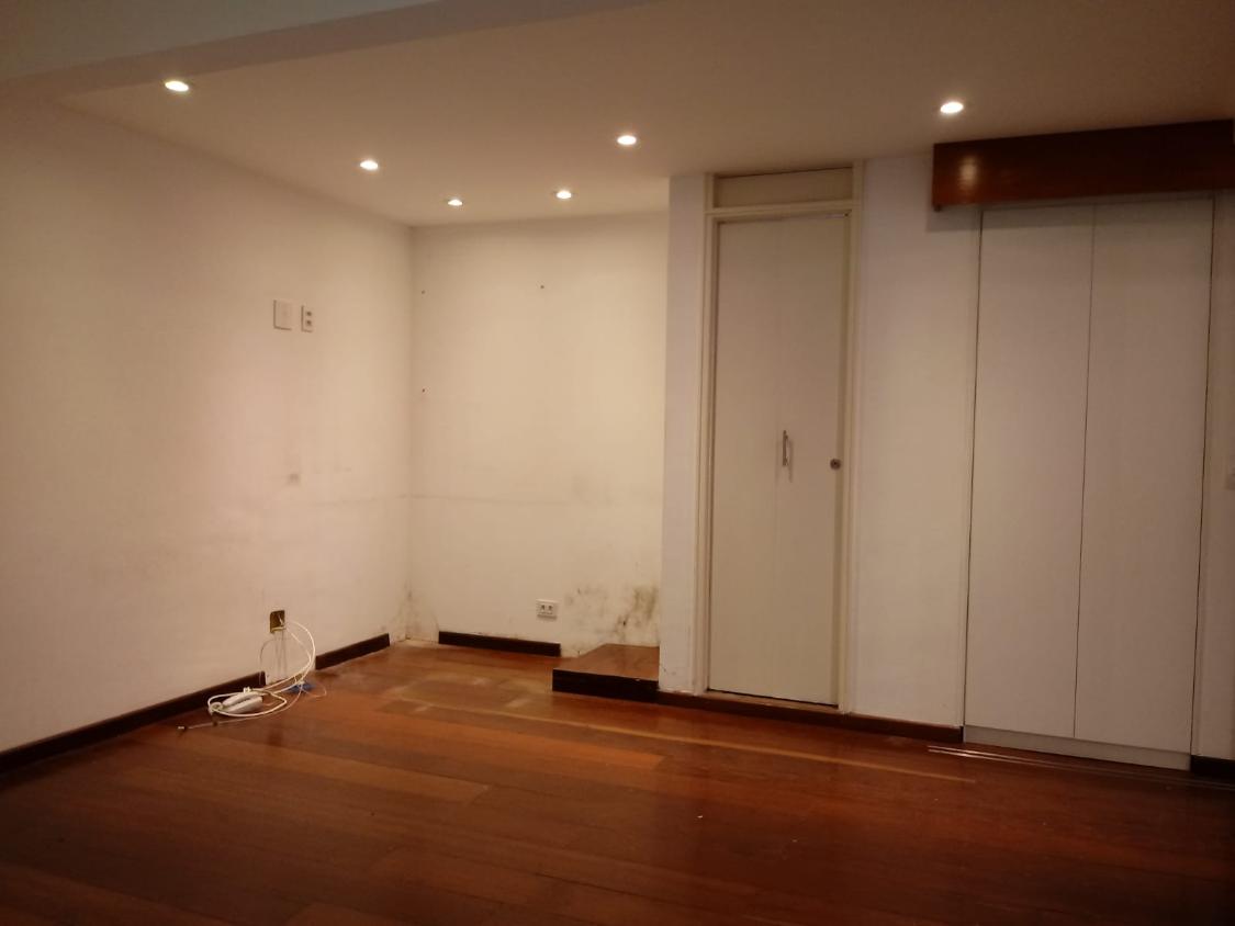 Apartamento para alugar com 3 quartos, 130m² - Foto 3