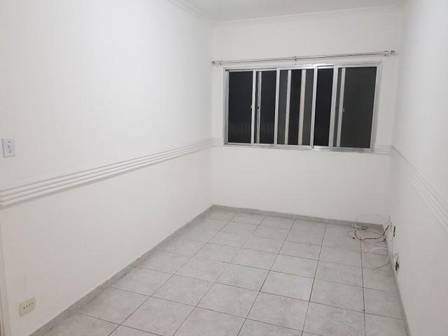 Apartamento para alugar com 4 quartos, 120m² - Foto 1