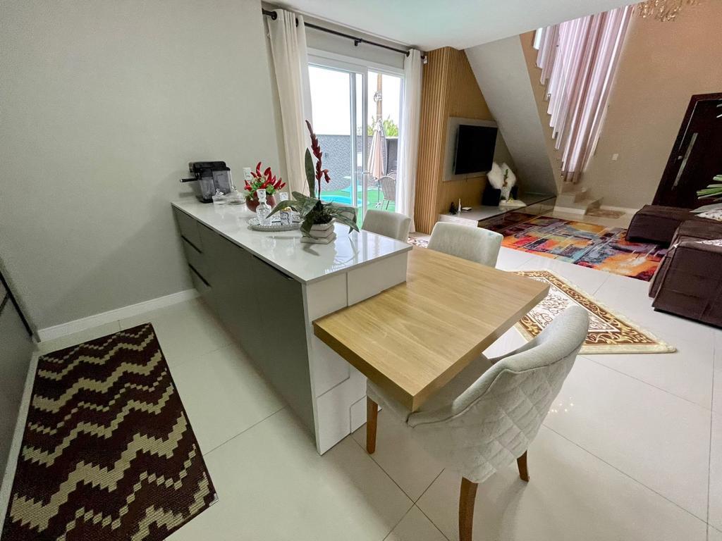 Casa à venda com 2 quartos, 300m² - Foto 12