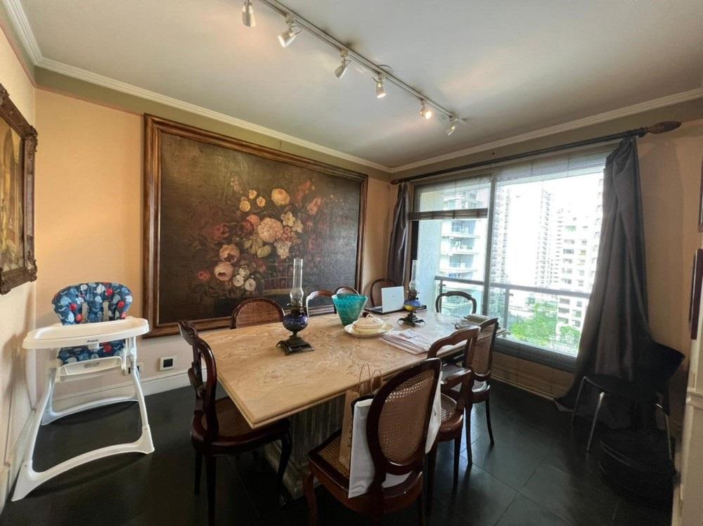 Apartamento à venda com 3 quartos, 220m² - Foto 5