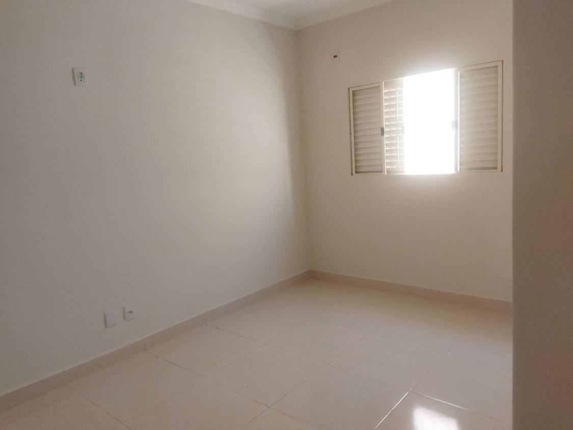 Casa à venda com 4 quartos, 150m² - Foto 9