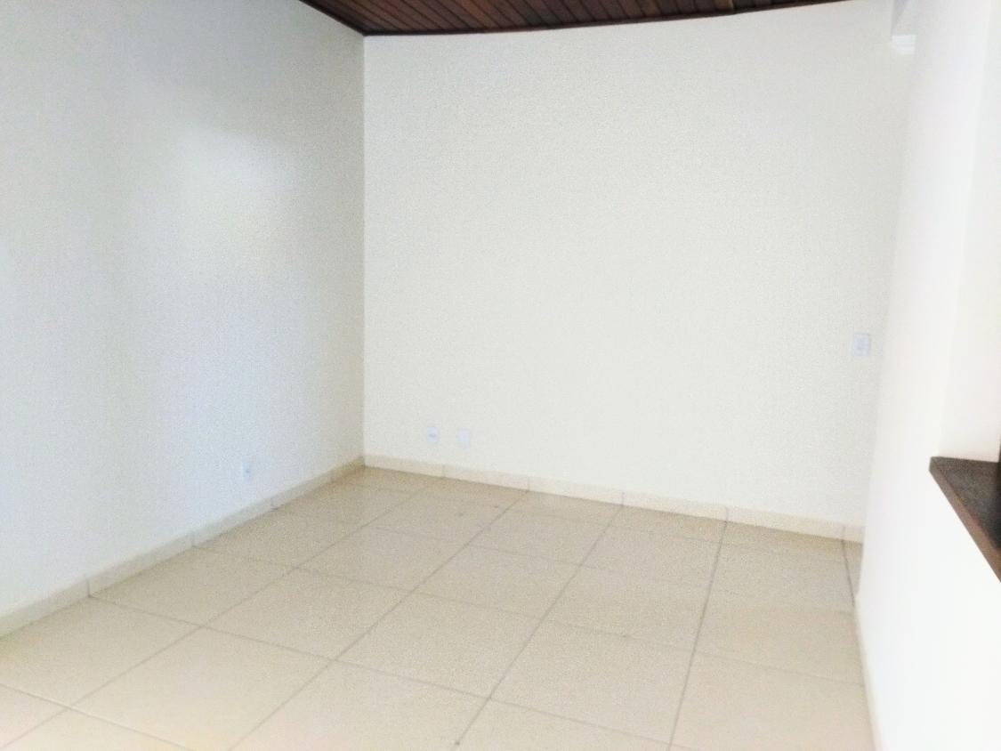 Casa à venda com 4 quartos, 150m² - Foto 8