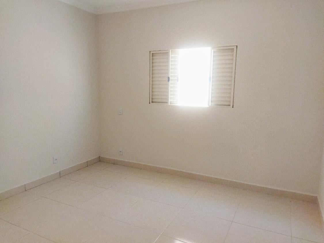 Casa à venda com 4 quartos, 150m² - Foto 12