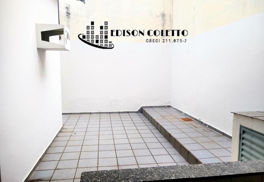 Casa à venda com 2 quartos, 169m² - Foto 22