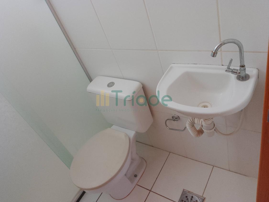 Apartamento para alugar com 2 quartos, 120m² - Foto 13