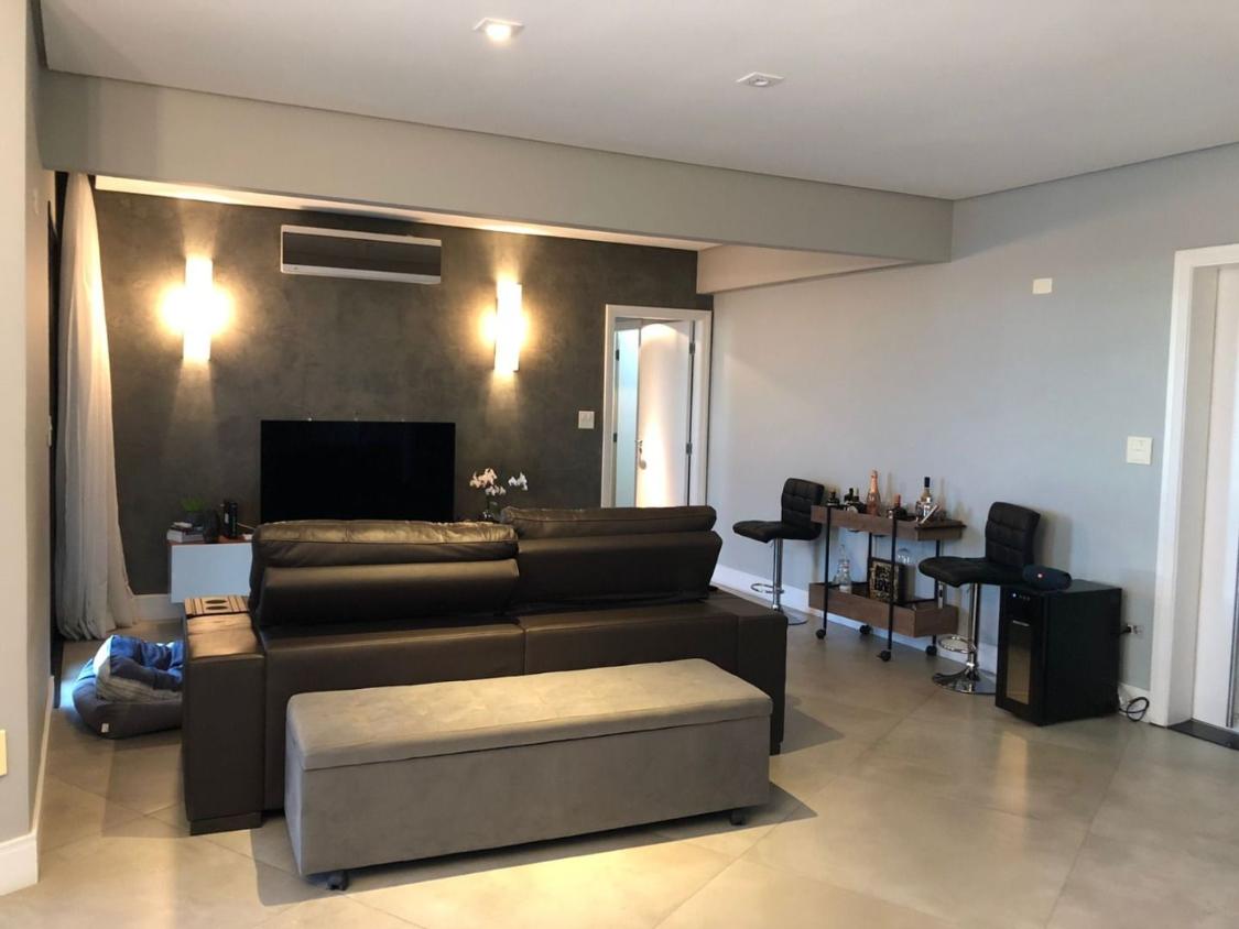 Apartamento à venda com 3 quartos, 148m² - Foto 10