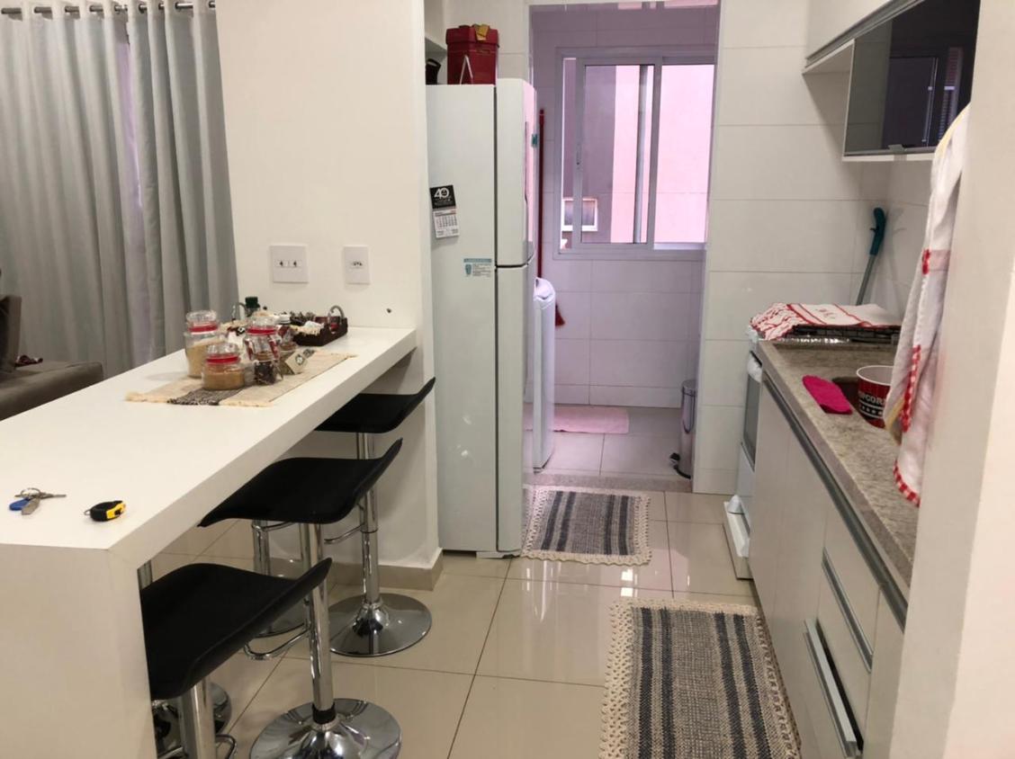 Apartamento à venda com 2 quartos, 67m² - Foto 2