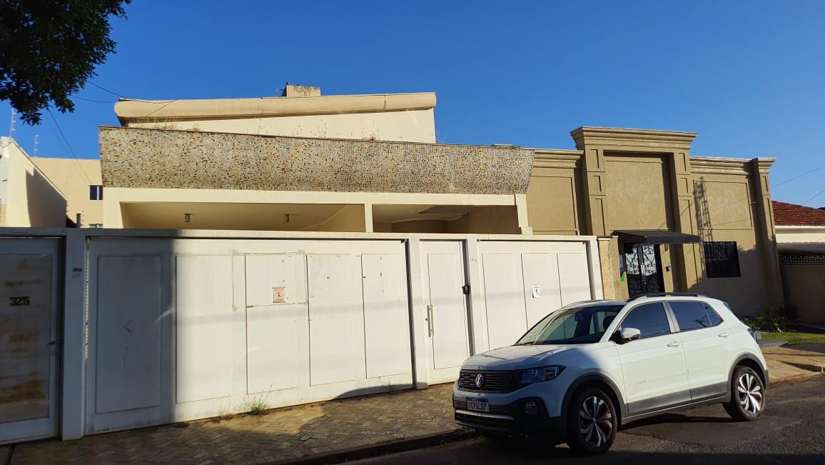 Casa, 5 quartos, 407 m² - Foto 1