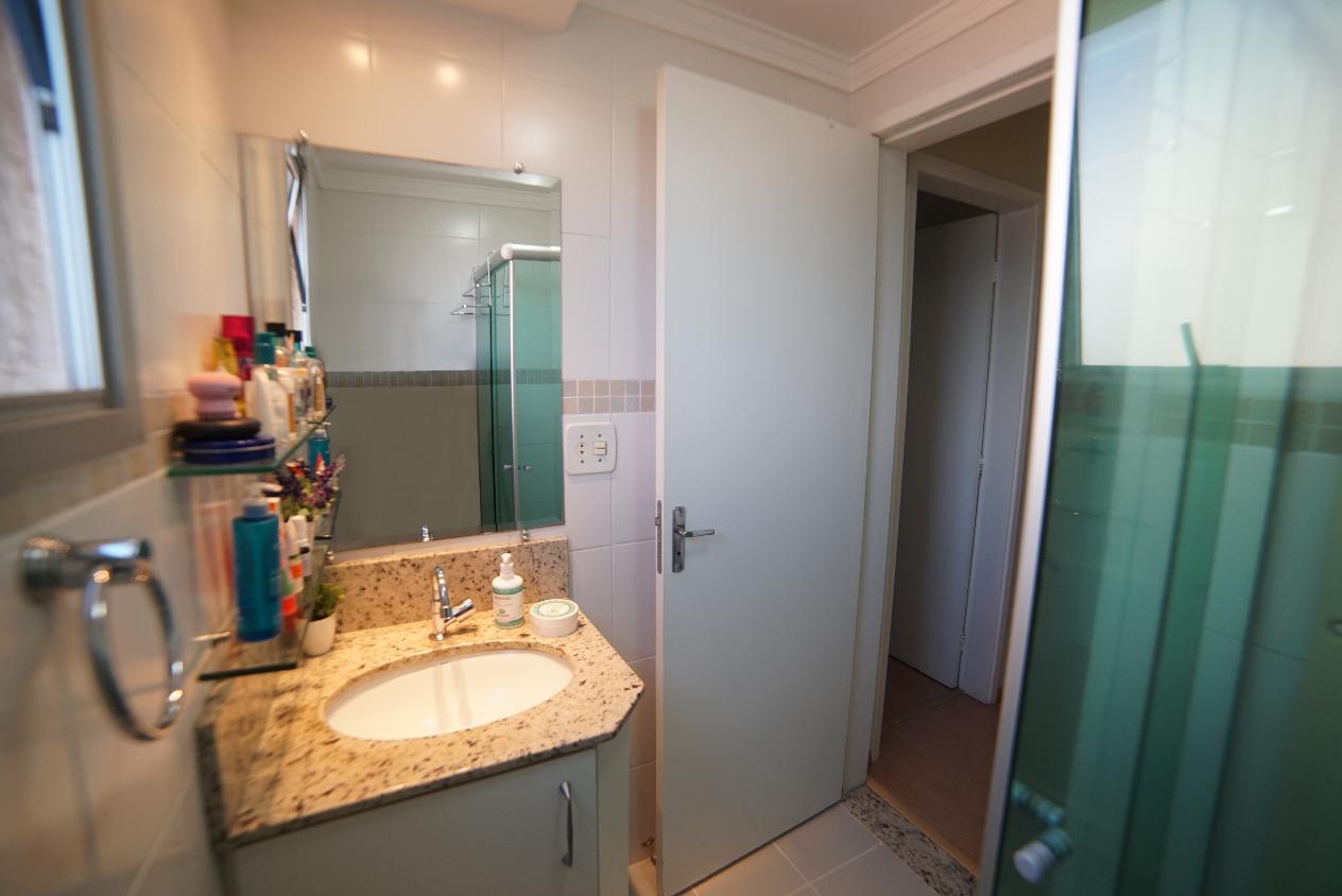 Apartamento à venda com 2 quartos, 60m² - Foto 8