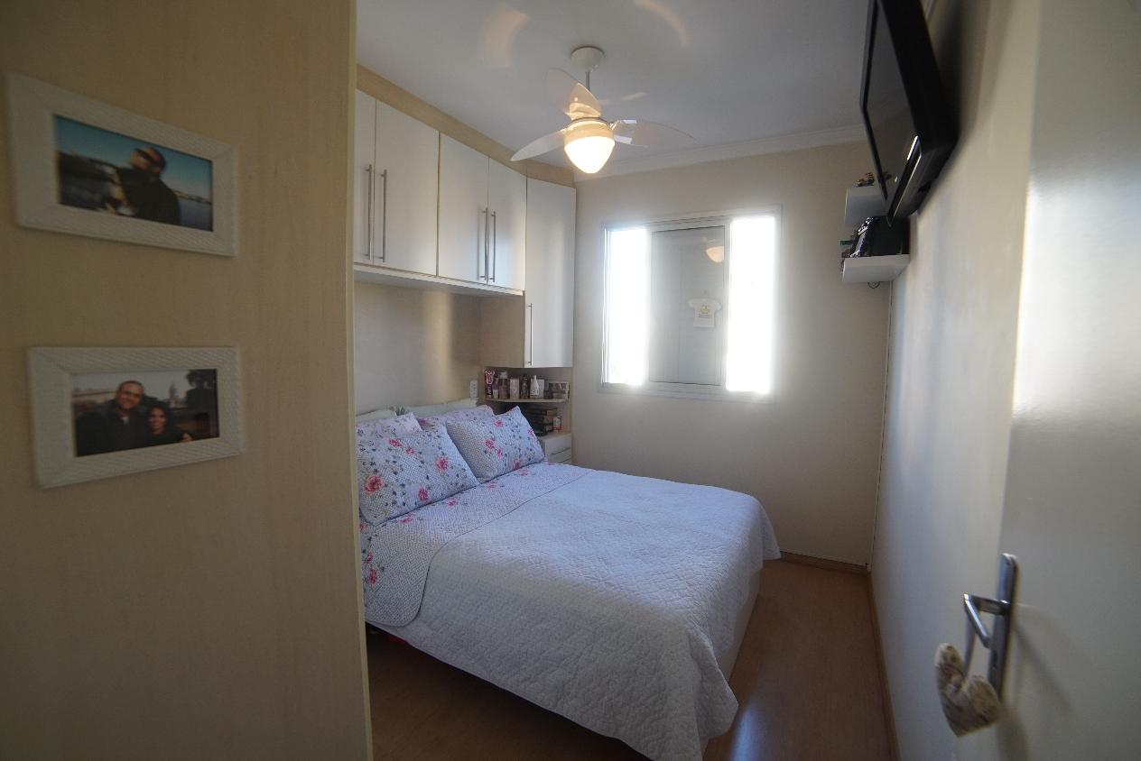 Apartamento à venda com 2 quartos, 60m² - Foto 9